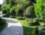 Controlador de irrigação inteligente sendo configurado para jardim em Uberlândia